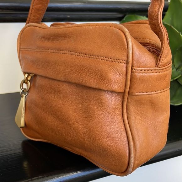 Sharif,
genuine, leather, Crossbody shoulder handbag purse - Picture 4 of 9